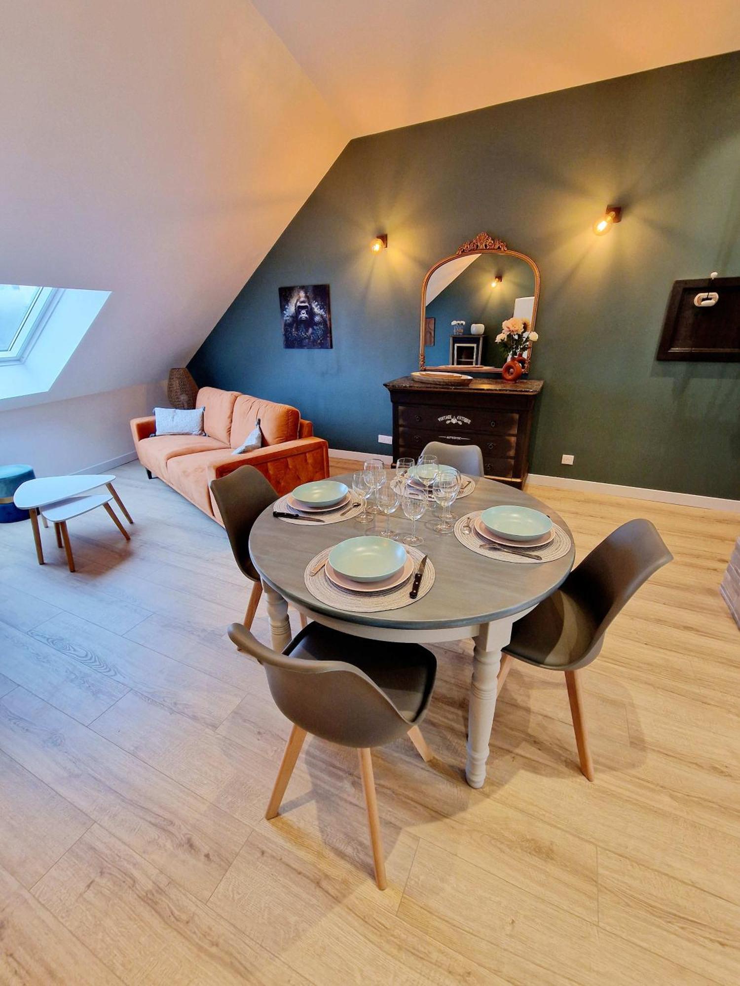 Le Colombier Apartment Laon Exterior foto